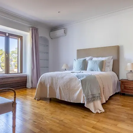 Villa Serena By Interhome La Mairena