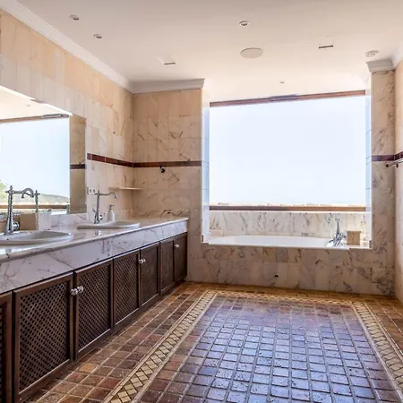 Villa Serena By Interhome La Mairena
